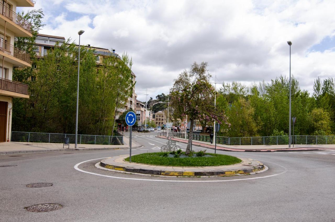 Hotel Pensión Ibai Ega Estella Exterior foto