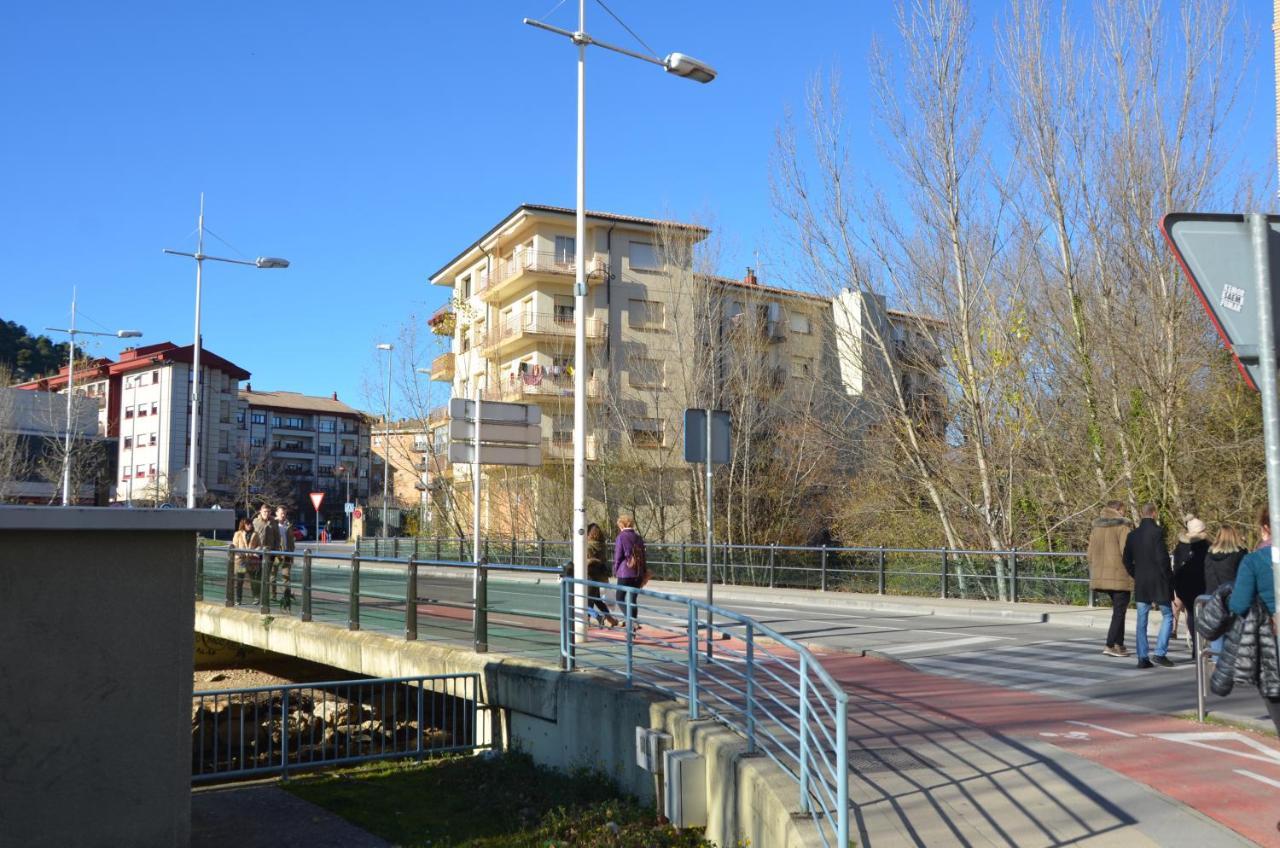 Hotel Pensión Ibai Ega Estella Exterior foto