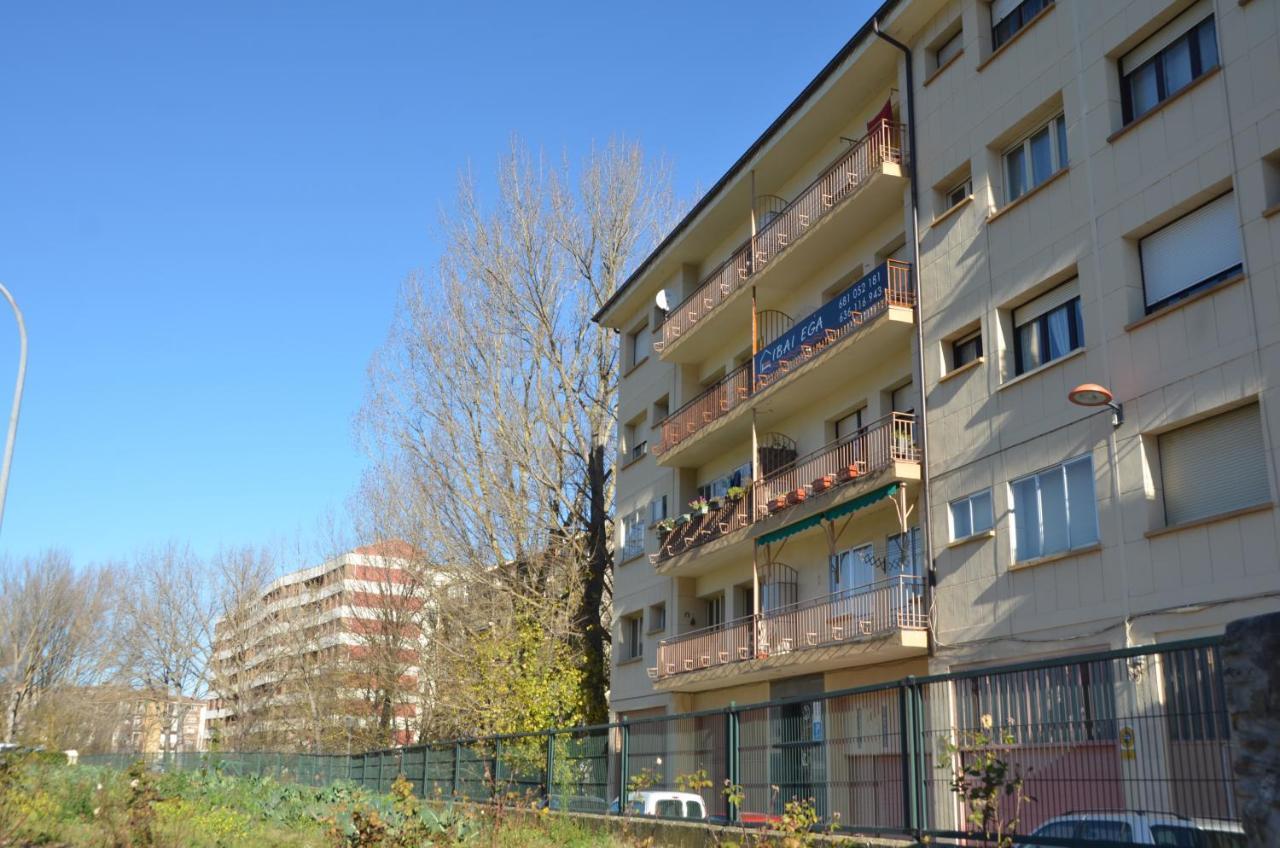 Hotel Pensión Ibai Ega Estella Exterior foto